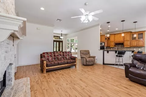 5608 Landsdown Dr, Waco, TX 76708 photo 13