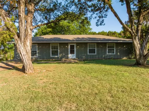377 Quarter Horse Rd, Whitney, TX 76692