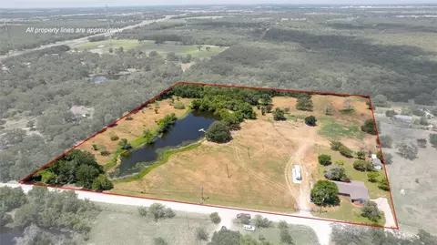 387 Wildcat Creek Rd, Axtell, TX 76624