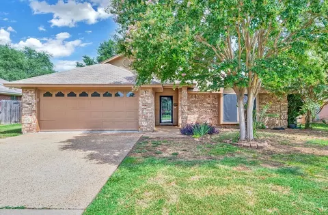 10601 Apache Dr, Waco, TX 76712 photo 2