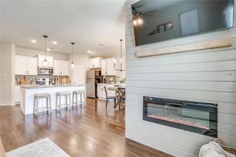 11113 Buzzard Gulch Dr, Waco, TX 76708