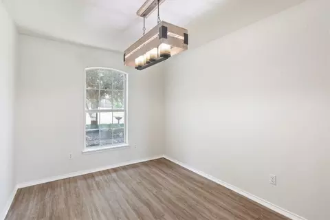 4405 Lacey Cir, Waco, TX 76708 photo 12