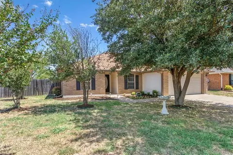 4405 Lacey Cir, Waco, TX 76708 photo 4