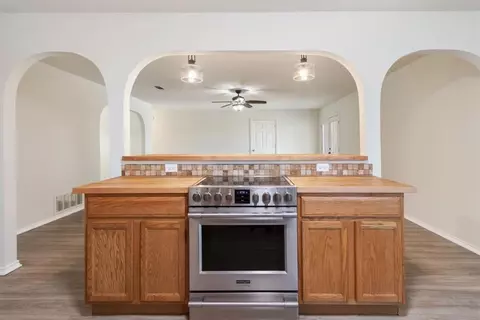 4405 Lacey Cir, Waco, TX 76708 photo 16