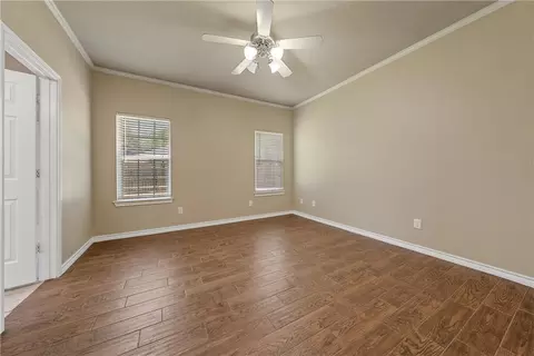 10329 Peony Ln, Waco, TX 76708 photo 9