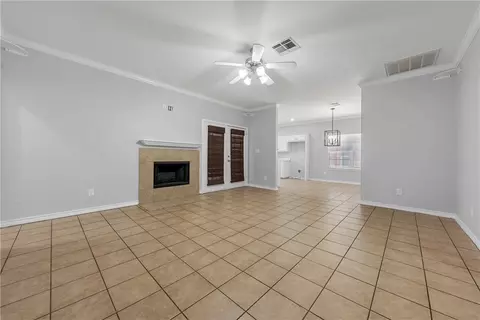 10329 Peony Ln, Waco, TX 76708 photo 2