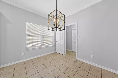 10329 Peony Ln, Waco, TX 76708 photo 8