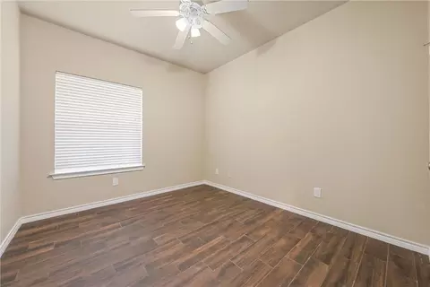 10329 Peony Ln, Waco, TX 76708 photo 15