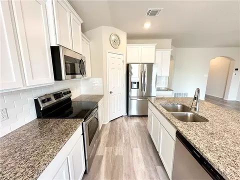 3000 Beutel Rd, Lorena, TX 76655 photo 18