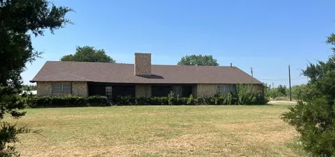 1586 Riley Rd, Axtell, TX 76624