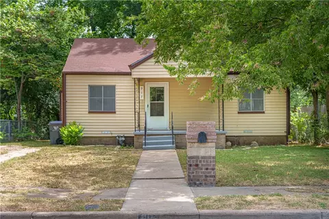 917 N 32nd St, Waco, TX 76707