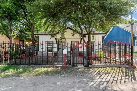 810 S 20th St, Waco, TX 76706
