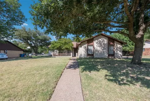 609 Pinewood Ln, Hewitt, TX 76643