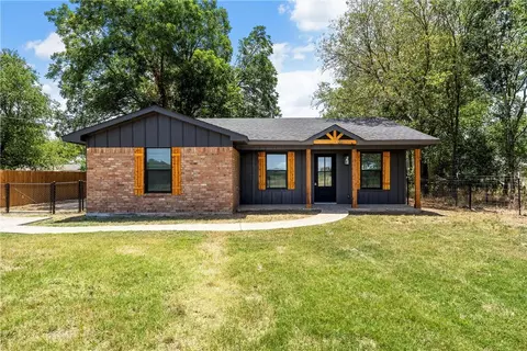 842 Cobbs Ln, Waco, TX 76708