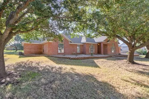 405 Gibraltar Ln, Lorena, TX 76655 photo 2