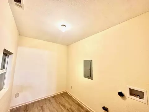 512 N Main St, Mcgregor, TX 76657 photo 12