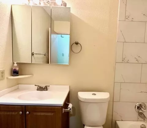 512 N Main St, Mcgregor, TX 76657 photo 6