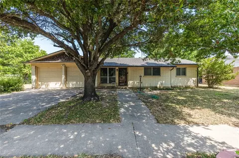 814 Glenwood Dr, Waco, TX 76705