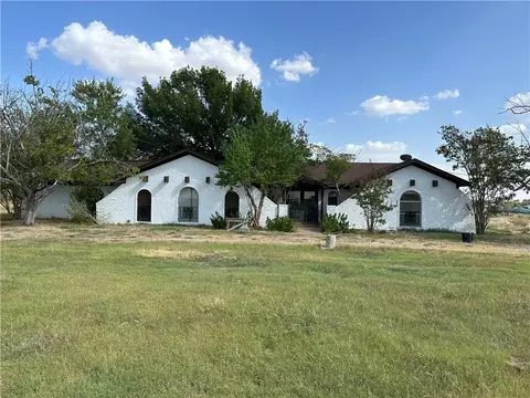 6150 Rosenthal Pkwy, Lorena, TX 76655