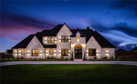 159 Royals Ranch Rd, Lorena, TX 76655