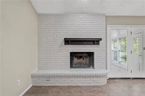 3025 Maple Hill Cir, Waco, TX 76708 photo 8