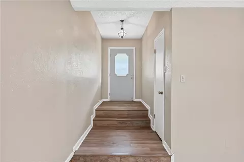 3025 Maple Hill Cir, Waco, TX 76708 photo 3