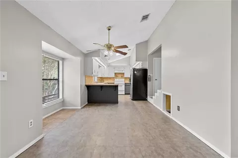 3025 Maple Hill Cir, Waco, TX 76708 photo 9