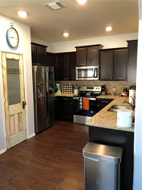2920 Beutel Rd, Lorena, TX 76655 photo 24