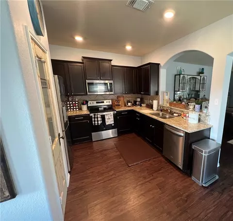 2920 Beutel Rd, Lorena, TX 76655 photo 4