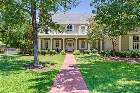 8030 Ledge Stone Dr, Mcgregor, TX 76657
