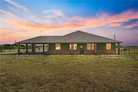 329 J B Vandiver Loop, Moody, TX 76557