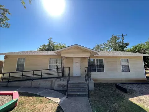 300 Ave B Ave, Moody, TX 76557