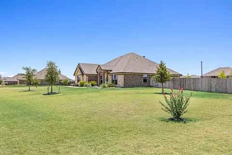 114 Ralynn Dr, Lorena, TX 76655 photo 3