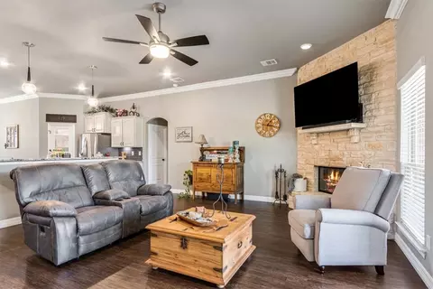 114 Ralynn Dr, Lorena, TX 76655 photo 11