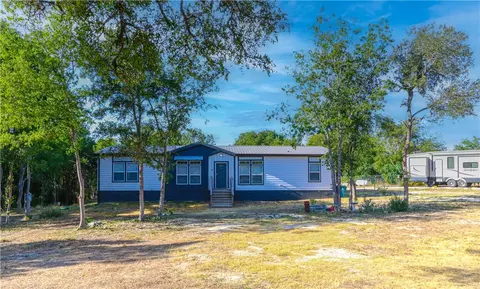 480 Christopher Dr, Eddy, TX 76524