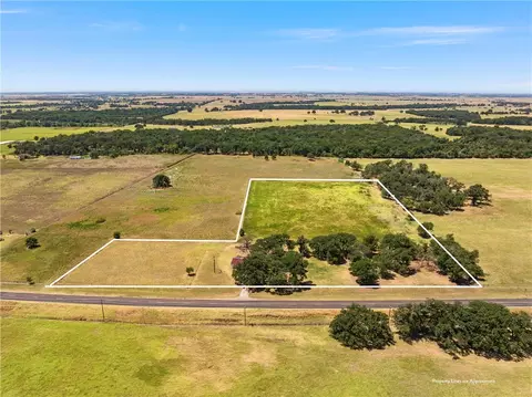 955 Fm 2027, Rosebud, TX 76570