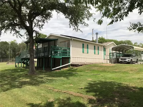 139 Ft Graham Rd, Whitney, TX 76692