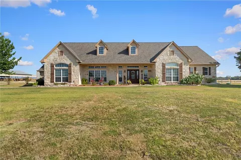 357 Cr 168, Mart, TX 76664 photo 4