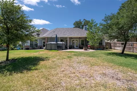 624 Golden Ct, Mcgregor, TX 76657 photo 29