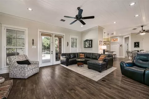 624 Golden Ct, Mcgregor, TX 76657 photo 7