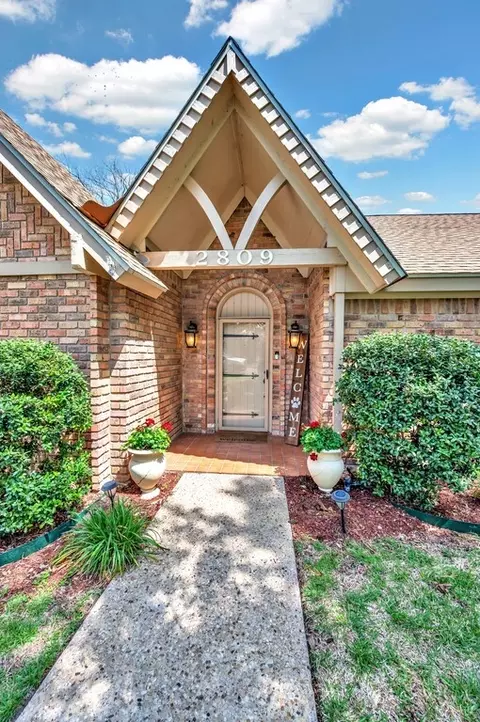 2809 Chimney Hill Dr, Waco, TX 76708 photo 3