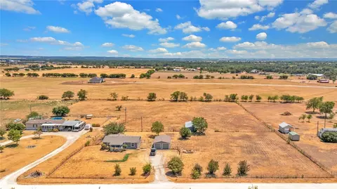 378 Winter Hawk, Mcgregor, TX 76657 photo 36