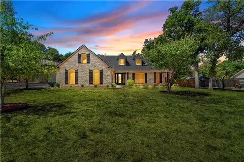 564 Woodland Dr, Lorena, TX 76655
