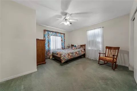 509 Washington St, Mcgregor, TX 76657 photo 3