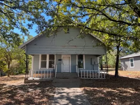 2020 Parrott Ave, Waco, TX 76707