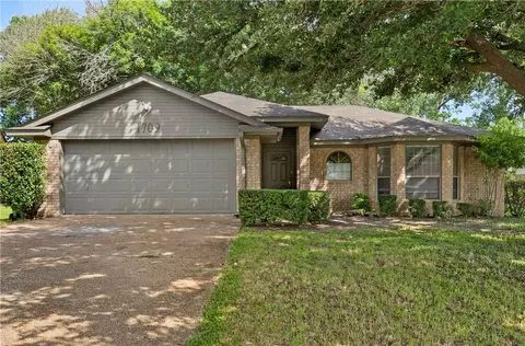 1709 Ramada Dr, Woodway, TX 76712