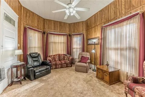 602 E Hackberry, Lott, TX 76656 photo 17