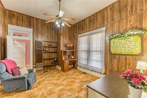 602 E Hackberry, Lott, TX 76656 photo 19