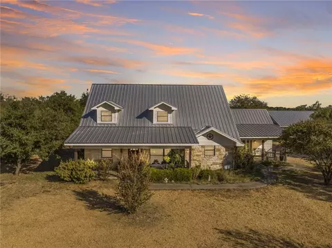 424 Quail Haven Rd, China Spring, TX 76633