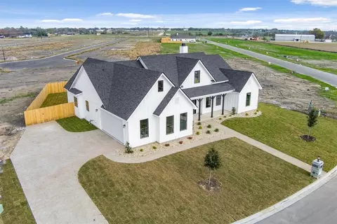 154 Waterview Ln, Waco, TX 76706